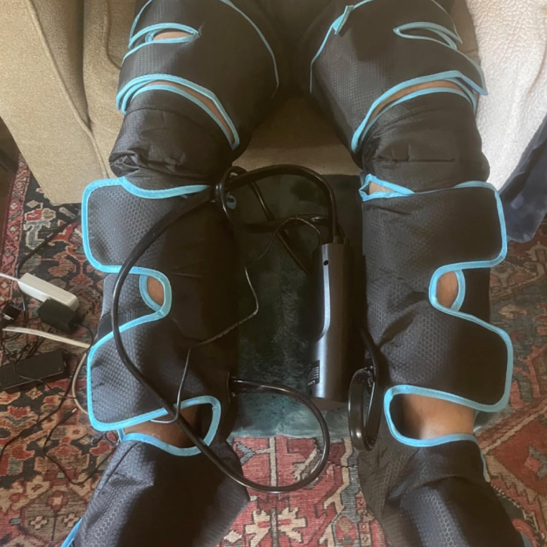 LegEase Pro™ – Gentle Compression, Everyday Comfort. - Sunny Skyline